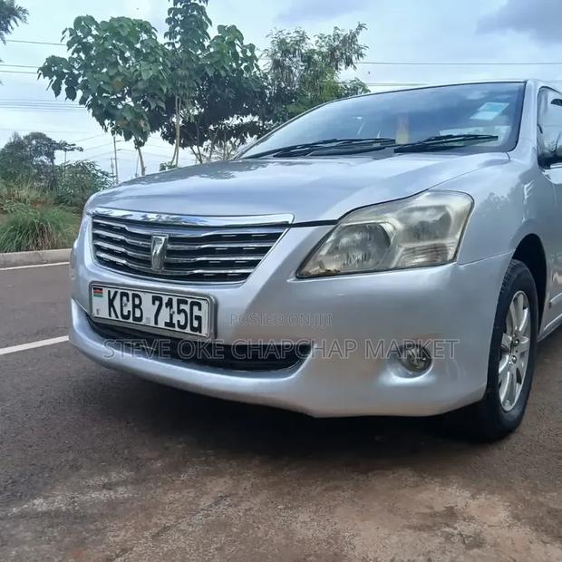 Toyota Premio 2010 Silver
