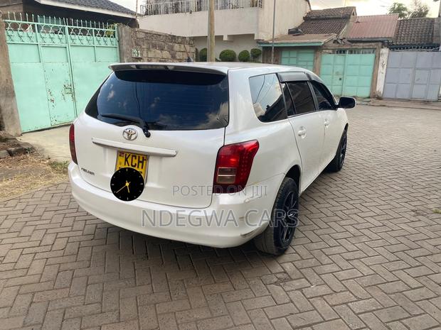 Toyota Corolla Fielder 1.5 Petrol FWD 2008 White