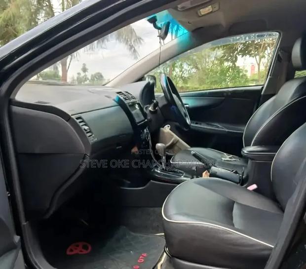Toyota Corolla Fielder 2011 Black