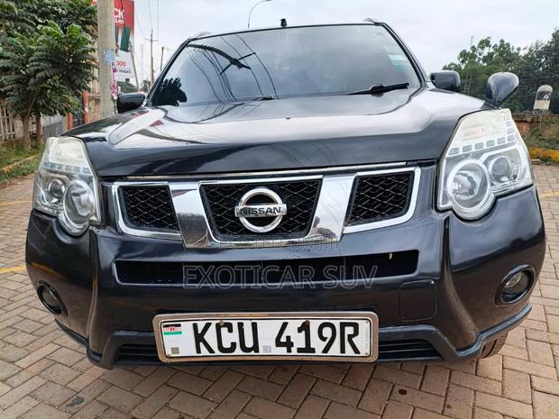 Nissan X-Trail 2012 Black