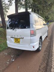 Toyota Voxy 2007 Pearl for sale