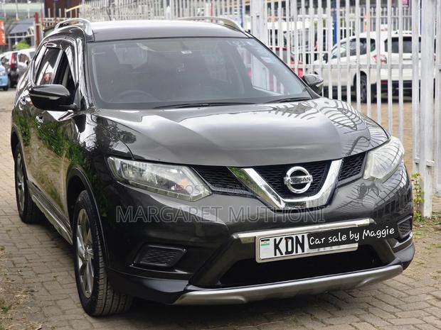 Nissan X-Trail 2017 Gray