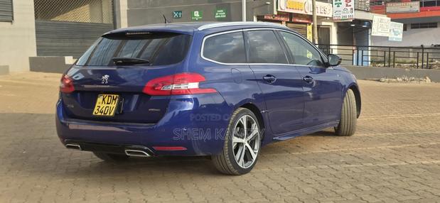 Peugeot 308 2017 Blue