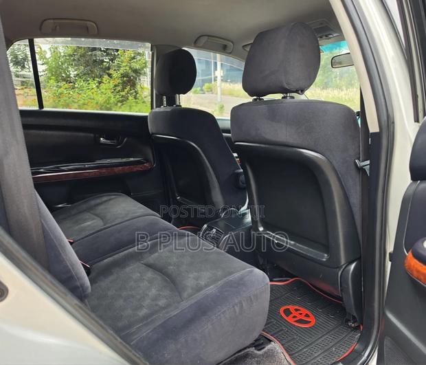 Toyota Harrier 2005 Silver