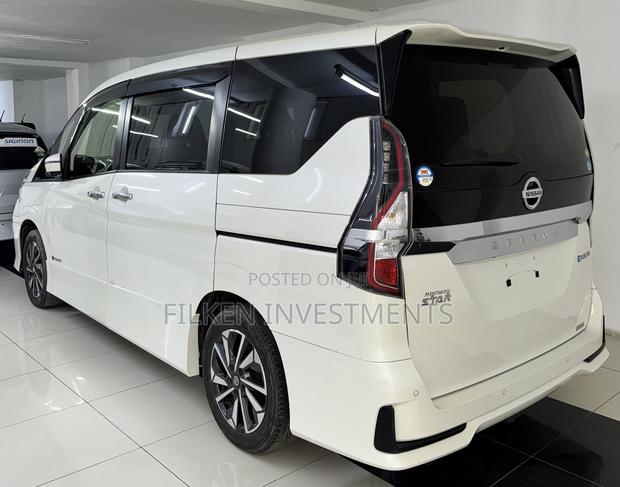Nissan Serena 2020 White