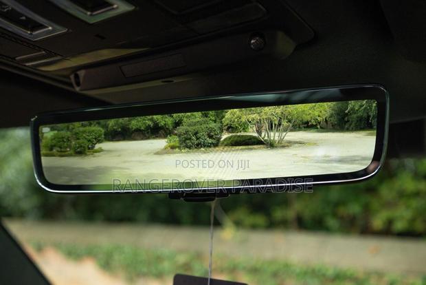 Land Rover Defender 2024 Gray