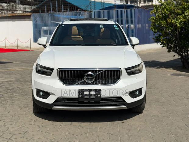 Volvo XC40 T4 Hybrid FWD 2020 White 