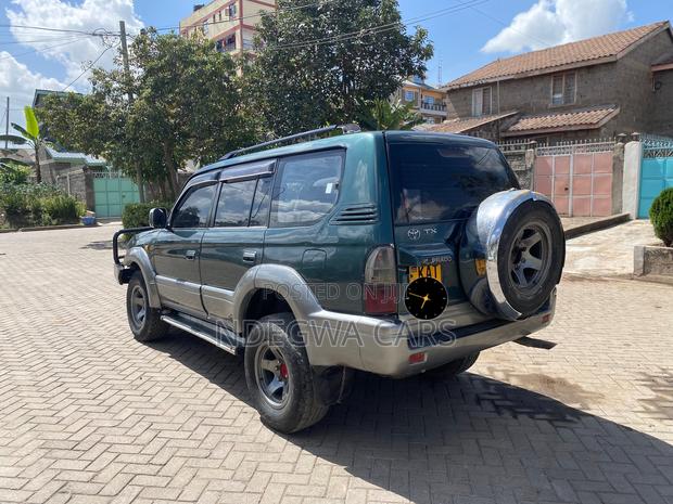 Toyota Land Cruiser Prado 1999 Green