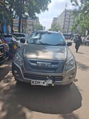 Isuzu D-MAX 2022 Gray for sale