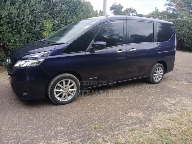 Nissan Serena 2017 Purple