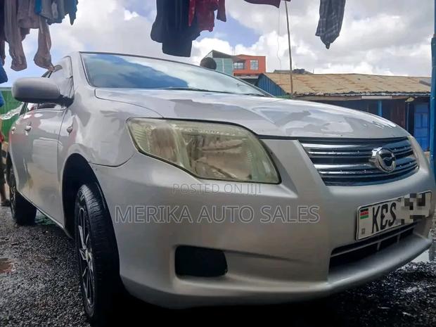 Toyota Axio 1.5 G 2WD 2011 Silver