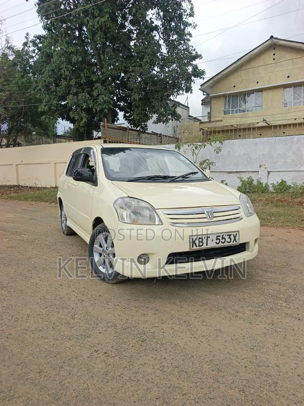 Toyota Raum 2007 Beige