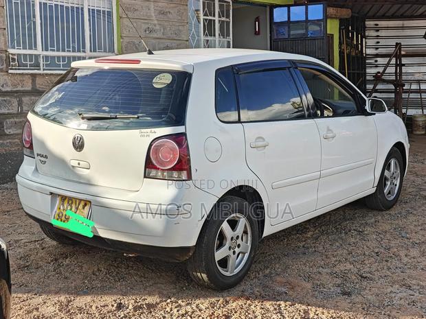 Volkswagen Polo 2007 White
