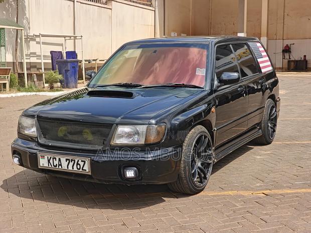 Subaru Forester 2002 Black