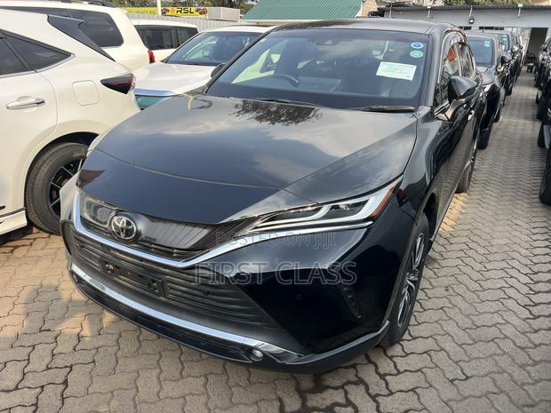 Toyota Harrier 2.0 2020 Black