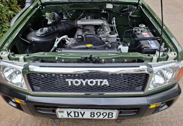 Toyota Land Cruiser 2008 Green