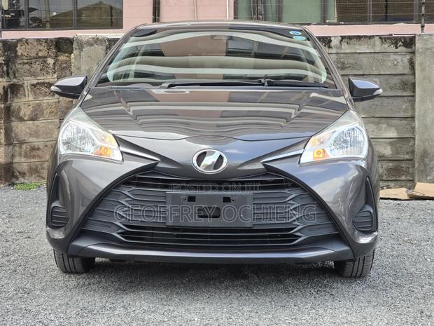 Toyota Vitz 2019 Gray