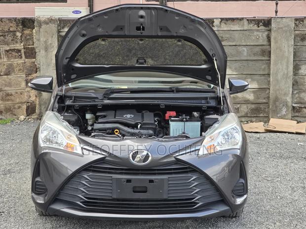 Toyota Vitz 2019 Gray