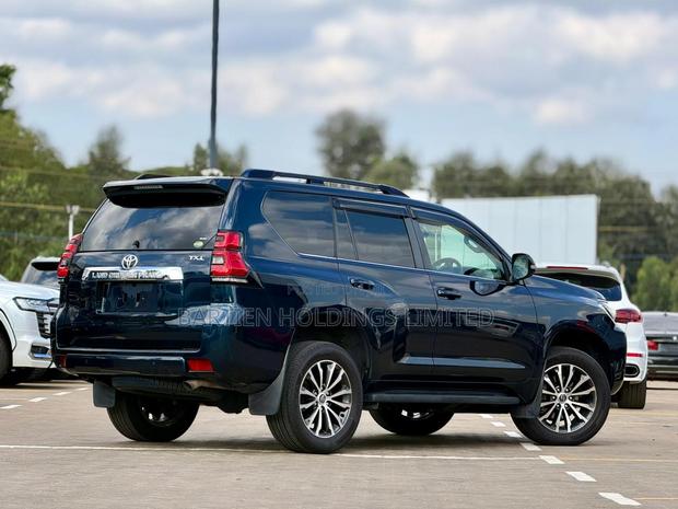 Toyota Land Cruiser Prado 2019