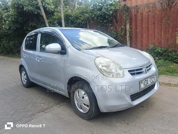 Toyota Passo 2013 Silver