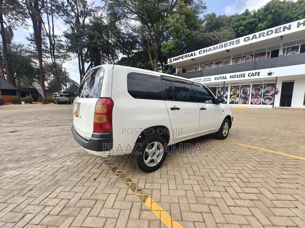 Toyota Probox 2010 White