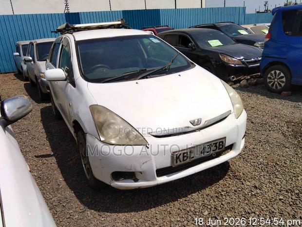 Toyota Wish 2003 White