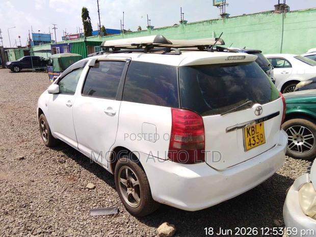 Toyota Wish 2003 White