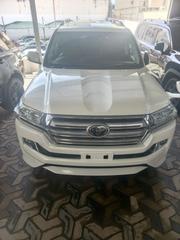 Toyota Land Cruiser 2019 White for sale