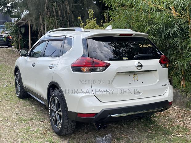 Nissan X-Trail 2.0 Petrol AWD 2019 Pearl