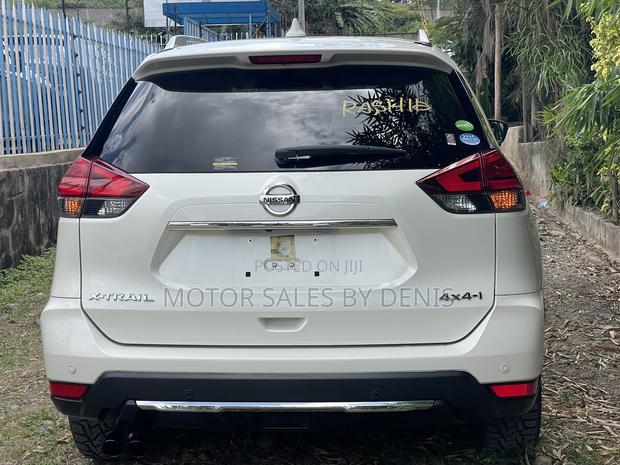 Nissan X-Trail 2.0 Petrol AWD 2019 Pearl
