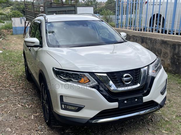 Nissan X-Trail 2.0 Petrol AWD 2019 Pearl