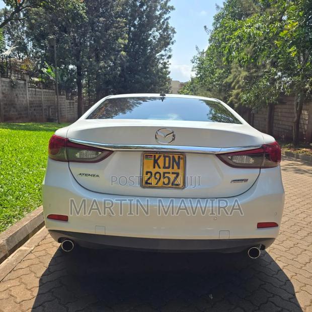 Mazda Atenza 2017 White