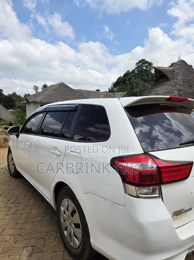 Toyota Corolla Fielder 2016 White