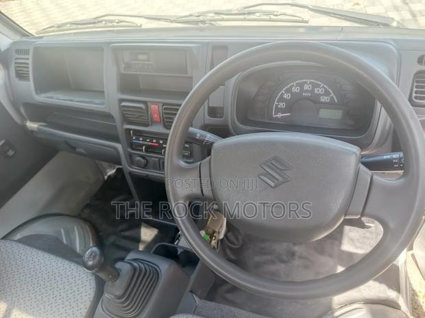 Suzuki Every Wagon 2018 Silver