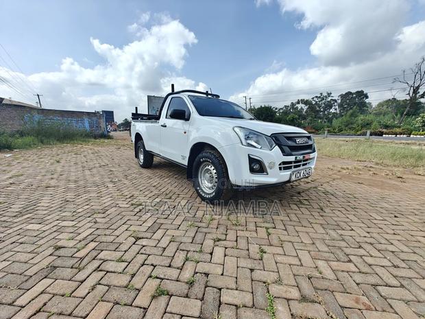 Isuzu D-MAX 2016 White