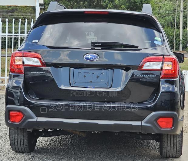 Subaru Outback 2019 Matt Black