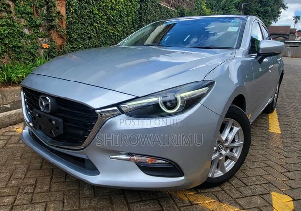 Mazda Axela 2018 Silver