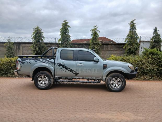 Ford Ranger 2010 Silver