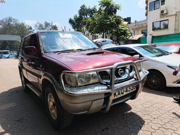 Nissan Terrano 1999 Burgundy