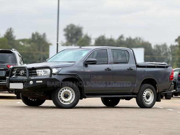 Toyota Hilux 2021
