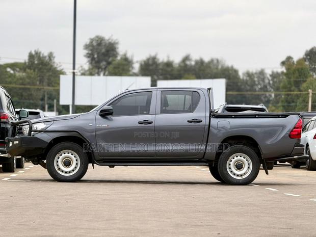 Toyota Hilux 2021
