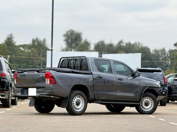 Toyota Hilux 2021