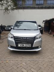 Toyota Noah 2016 Silver for sale