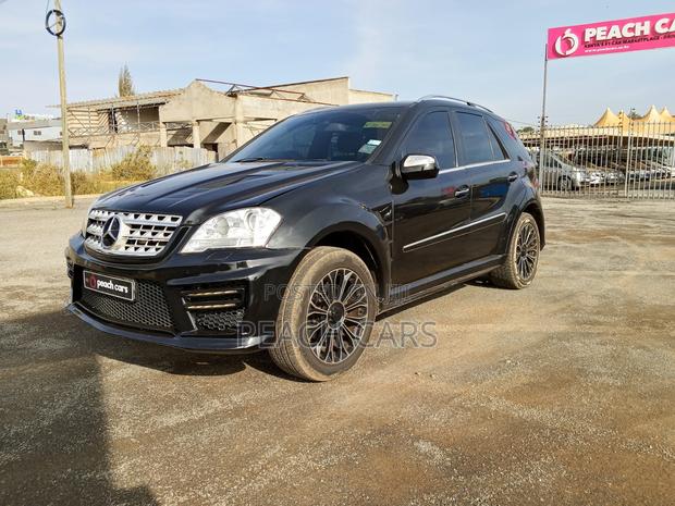 Mercedes-Benz M Class 2010 Black