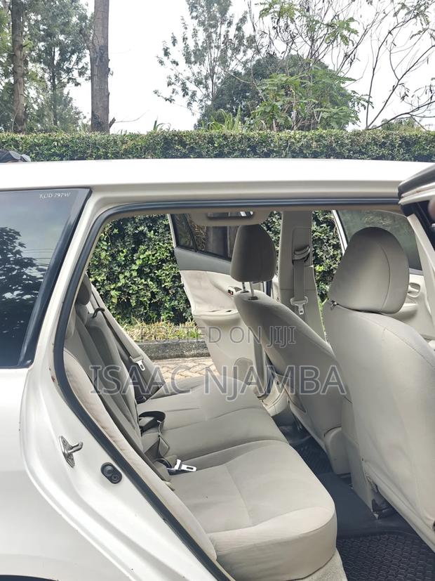 Toyota Corolla Fielder 2009 White