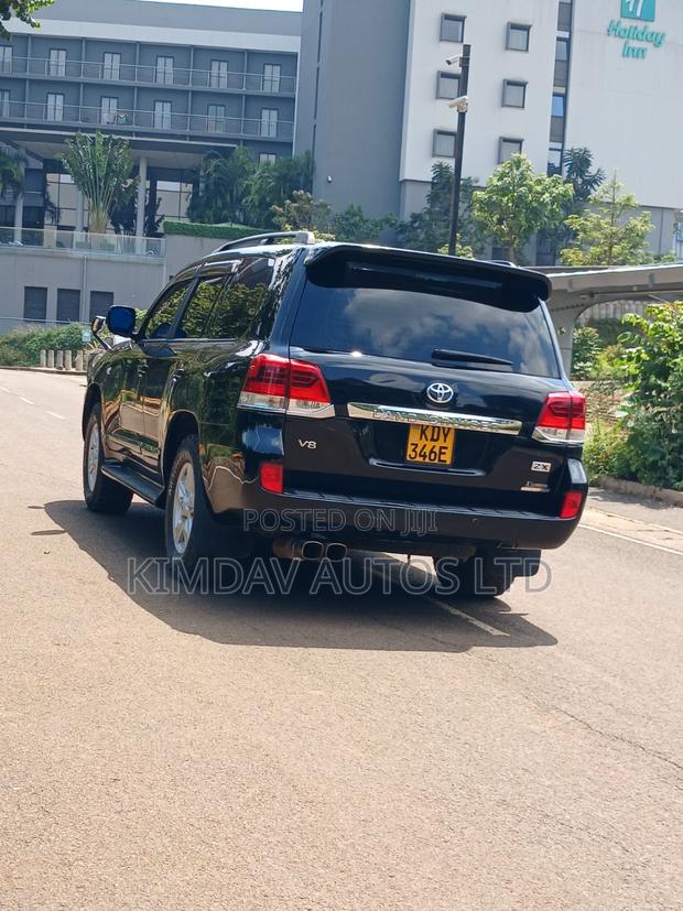 Toyota Land Cruiser 2008 Black