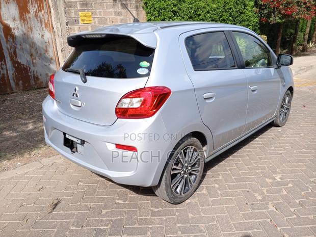 Mitsubishi Mirage 2018 Silver
