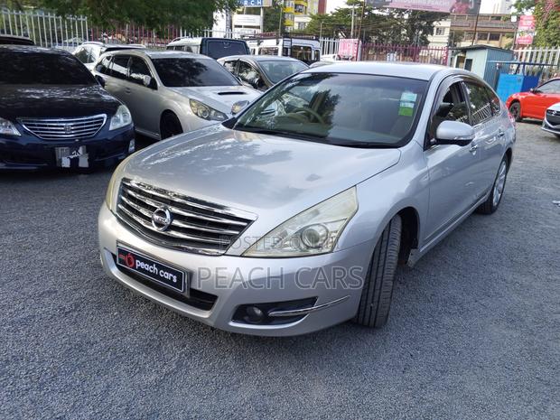 Nissan Teana 2010 Silver