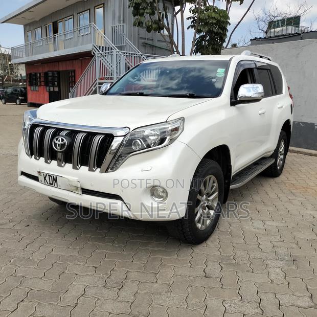 Toyota Land Cruiser Prado 2016 White