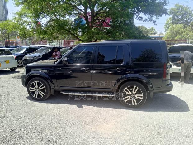 Land Rover Discovery 2015 Black